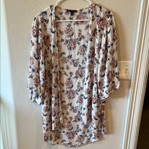 American Eagle Floral Kimono